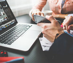 4 Ways Disruptive Marketing is Winning Over Customers